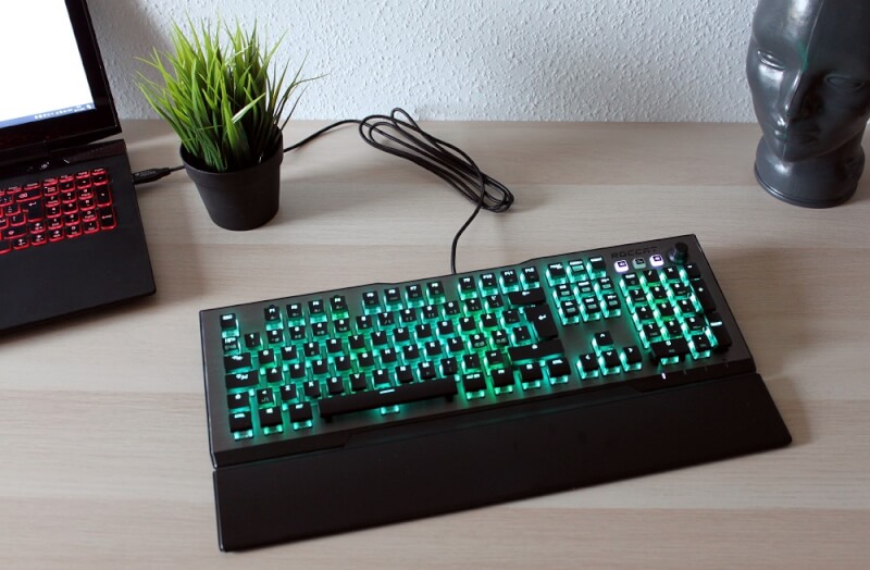 tweak_dk_Roccat_Vulcan_120_Aimo_low_profile_mekanisk_tastatur_32.jpg