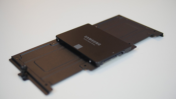 tweak_dk_fractal_design_define_c_computercase_harddisk_mount