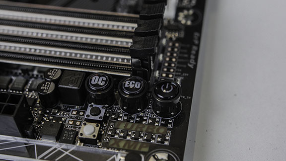 aorus_z270x_gaming7_oc_button_tweak_dk
