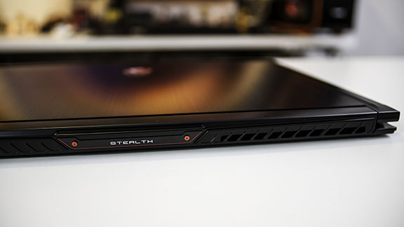 msi_gs73_7frf_stealth_pro_gaming_laptop