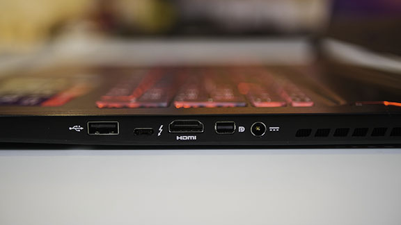 msi_gs73_7frf_stealth_pro_gaming_laptop_side_io_right