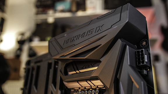 asus_rog_maximus_iv_code_rog_armor_tweak_dk