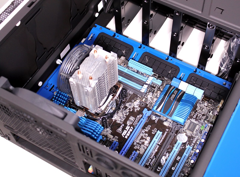 tweak_dk_NZXT_H440_EnVyUs_Edition_midi_tower_kabinet_23