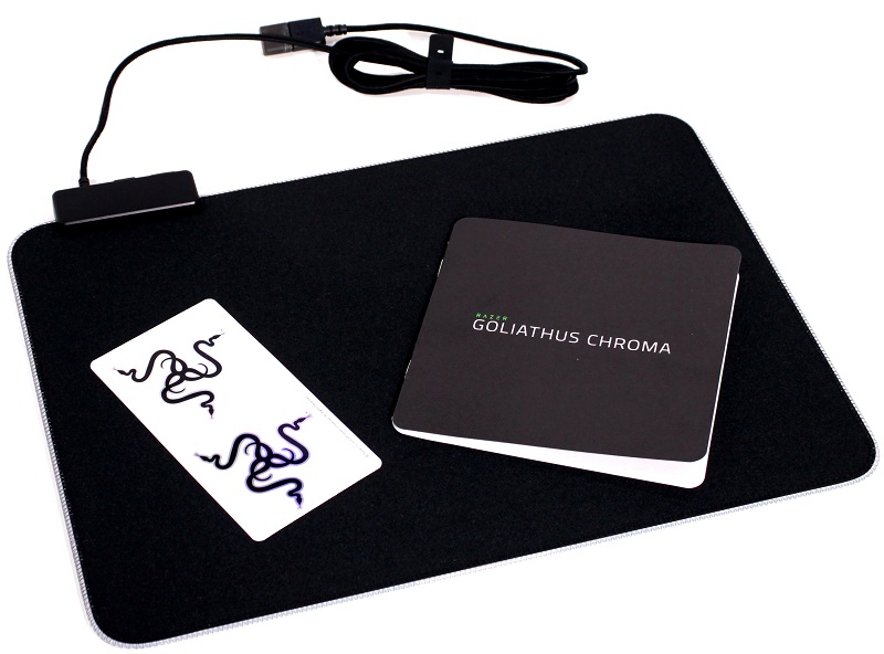 Razer_Goliathus_Chroma_RGB_og_Abyssus_Essential_tweak_dk_8