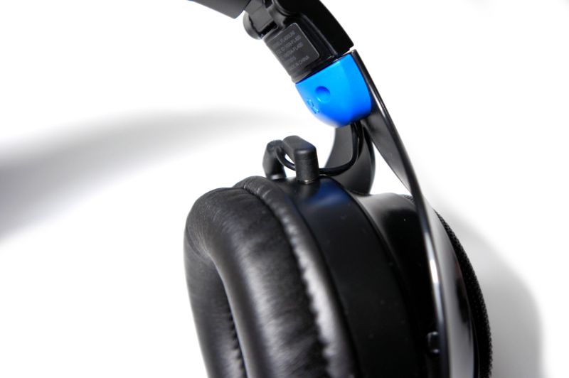 Casque Gaming Bluetooth Gioteck FL 300 – Noir, Neuf, Avec Haut-parleurs