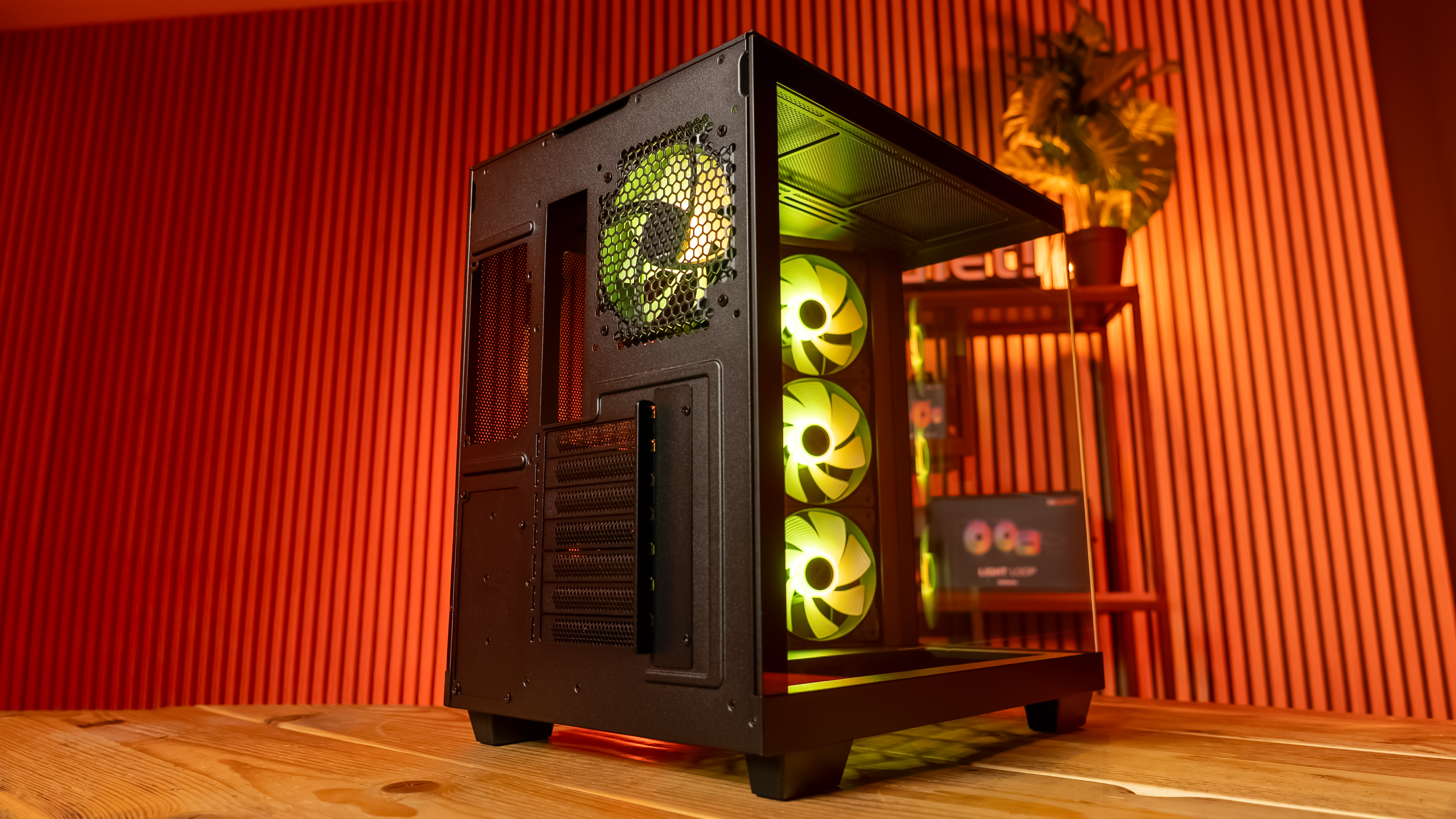 bq-gamescom-2025-light-base-500-black-lx-3.jpg