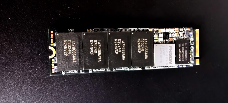 MP400 4TB Corsair NVME SSD 