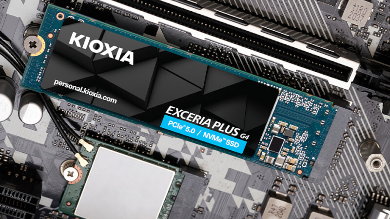 exceria_plus_g4_ssd_gallery_05.jpg