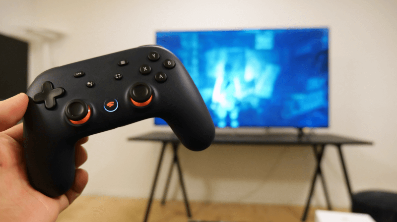 stadia-hands-on-gaming-controller