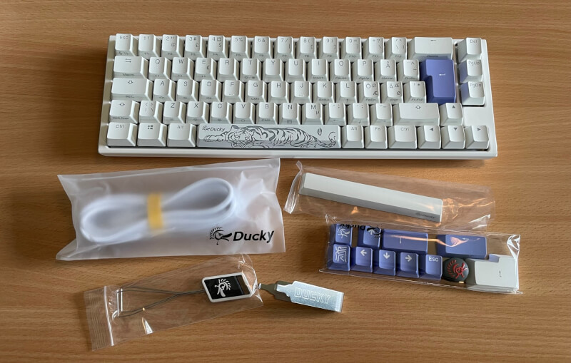 Ducky_One_3_SF_Pure_White_with_accessories.JPEG